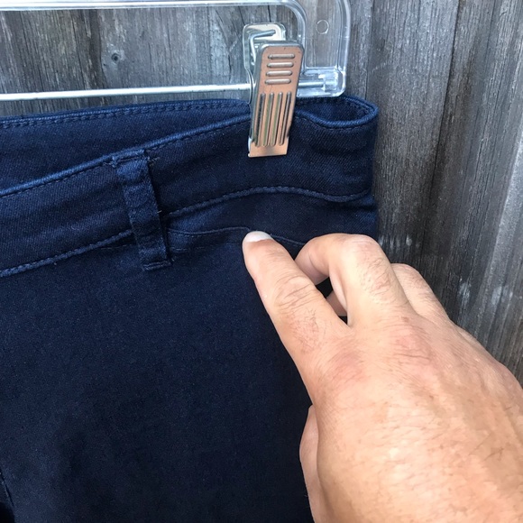 Eileen Fisher Jeans - Picture 5 of 7